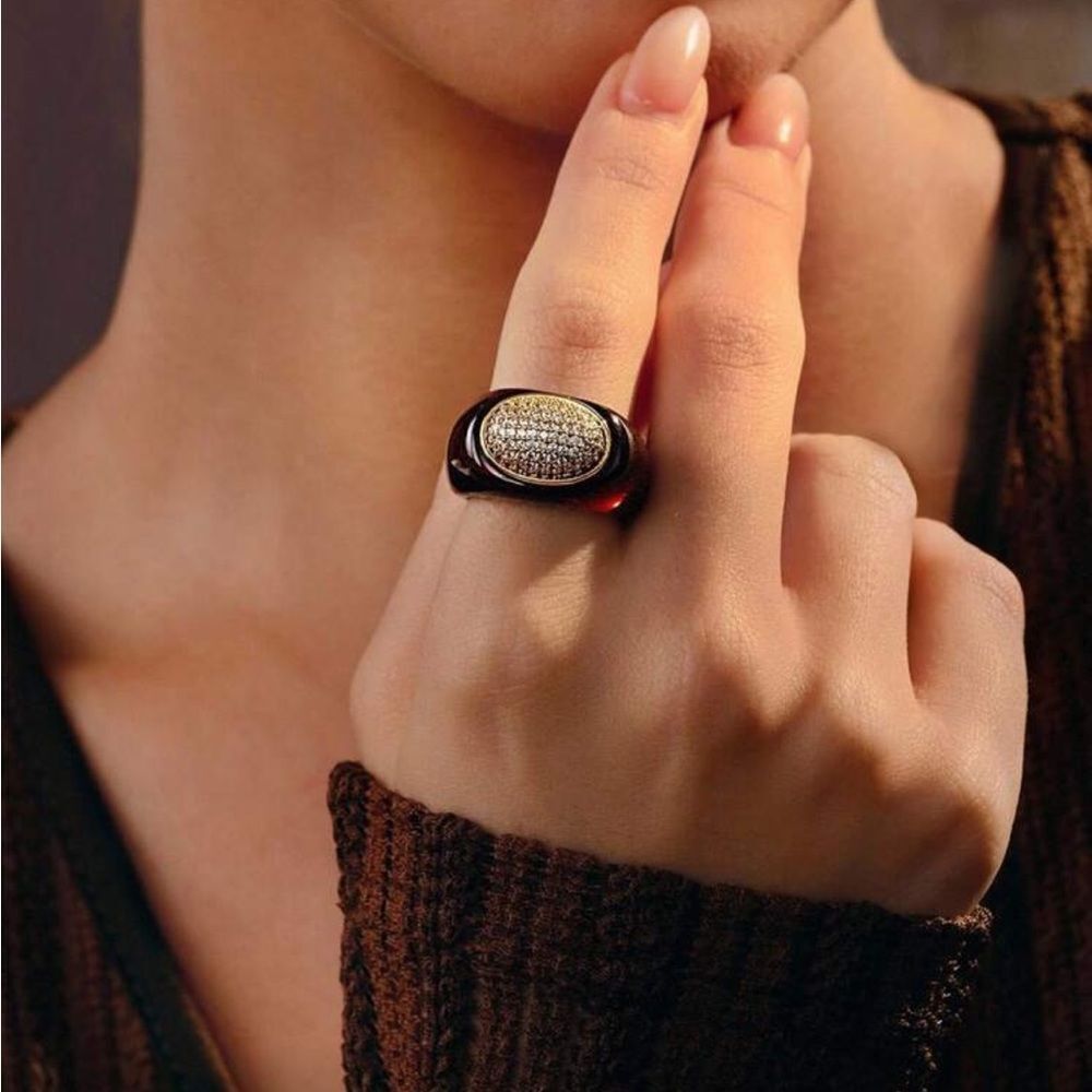 Brown and Gold Ring Q538